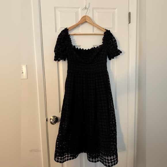Self Portrait black heart lace midi dress Size 6 New with tags - Picture 3 of 4